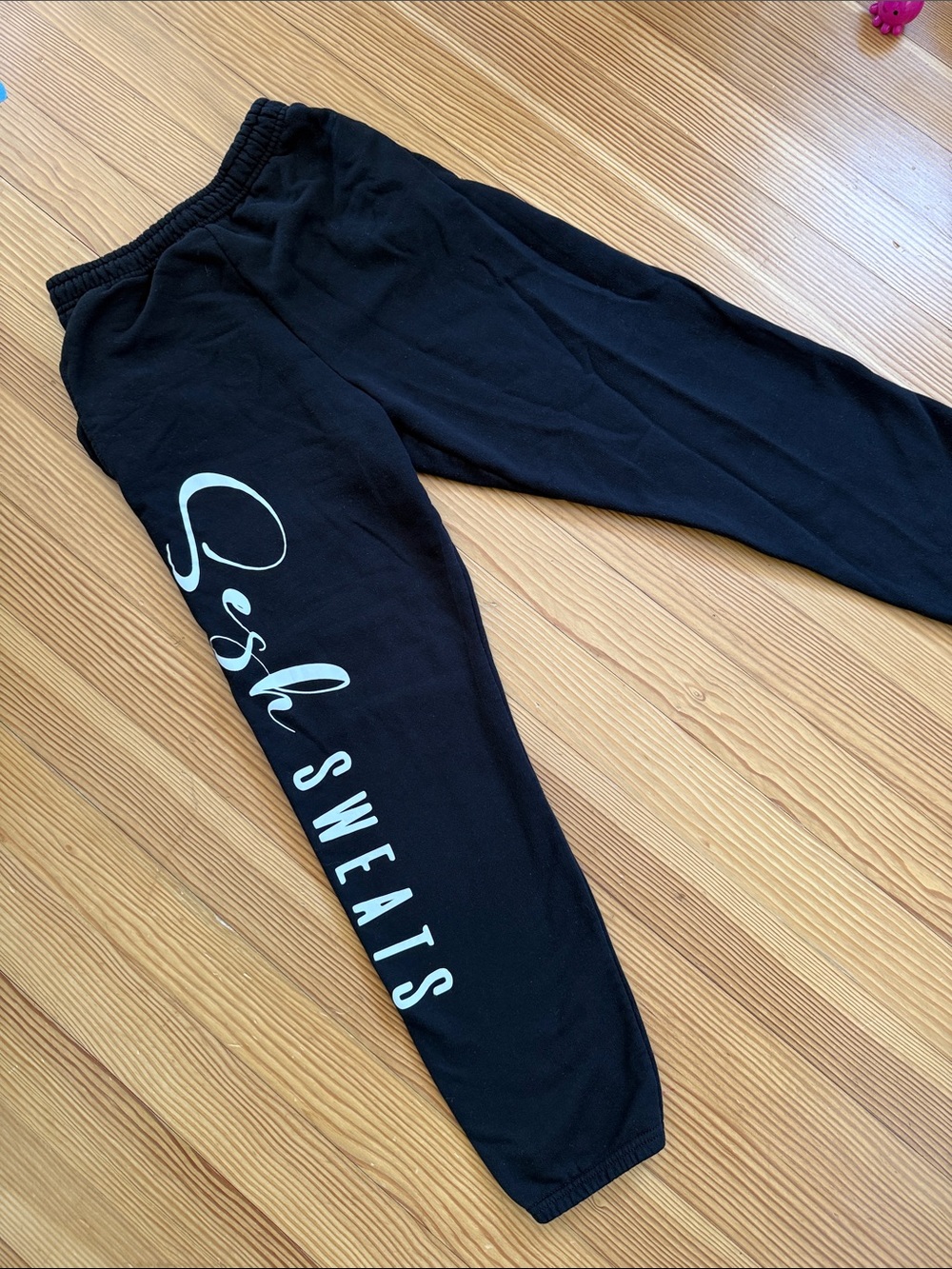 Sesh Sweats small